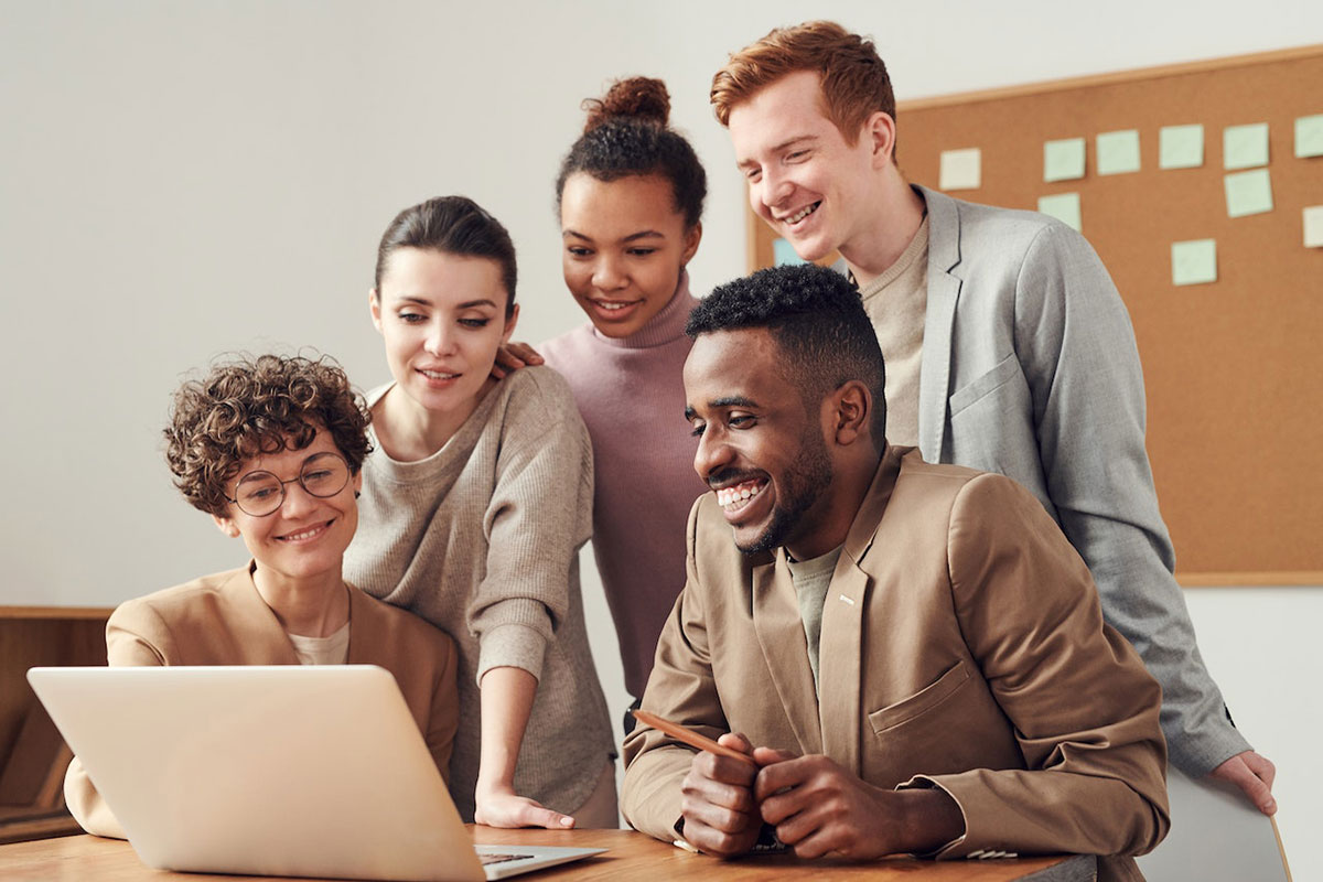 You are currently viewing Corporate Leads To Achieve The Aim
